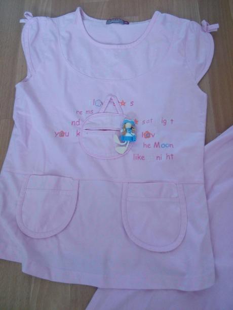 Ružové pyžamo, 128