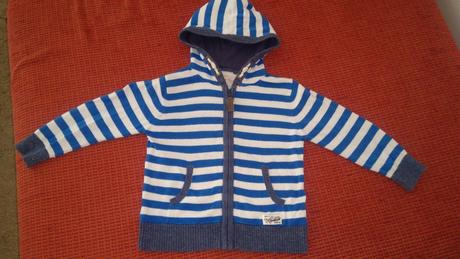 Opičkový svetrík, next,98