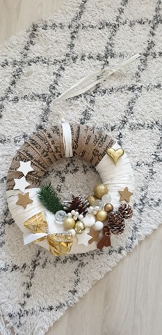 Vianočný veniec na dvere, 