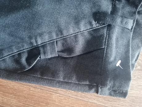 Elegantné nohavice, 140