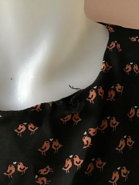 Šaty /69, atmosphere,42