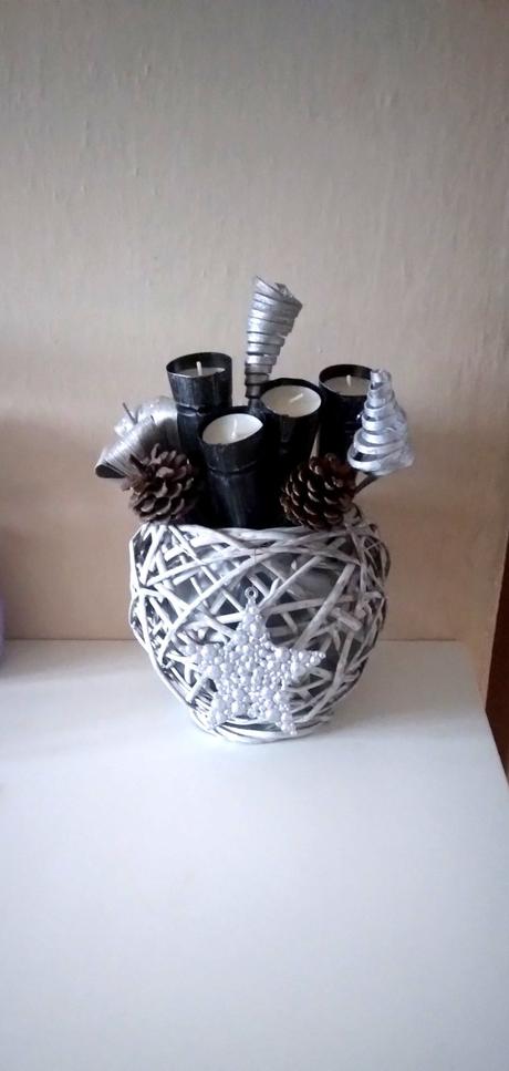 Dekorácia svietnik ikebana guľa advent vianoce, 