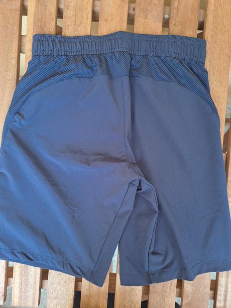 Športové kraťasy, decathlon,152