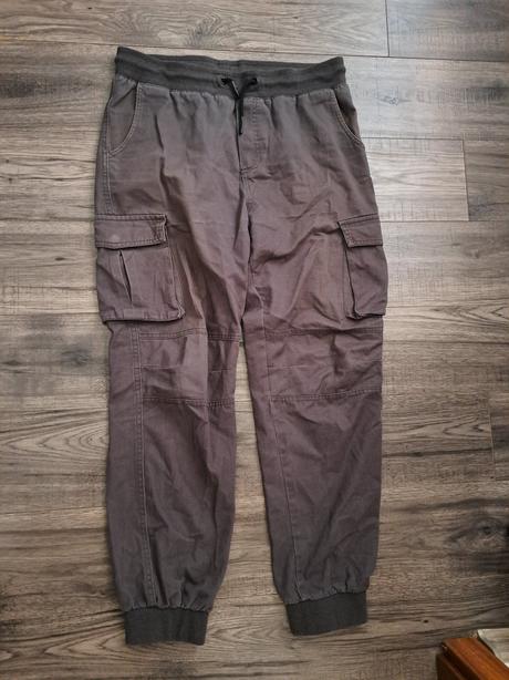 Nohavice, chapter young,176