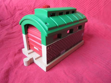 Brio - 33574 - train garage, 