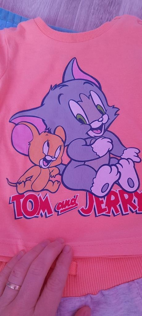 Komplet tom jery, disney,80