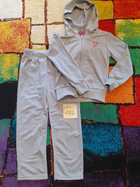 Teplakova súprava, 122