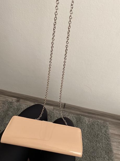 Lesklá slávnostná kabelka, 