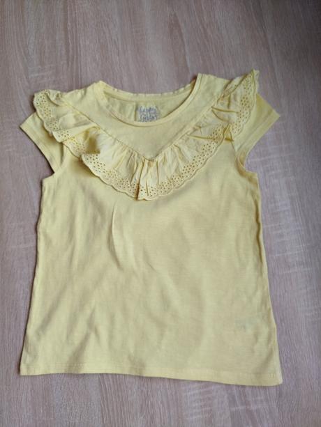 Krásne žlté tričko, 134