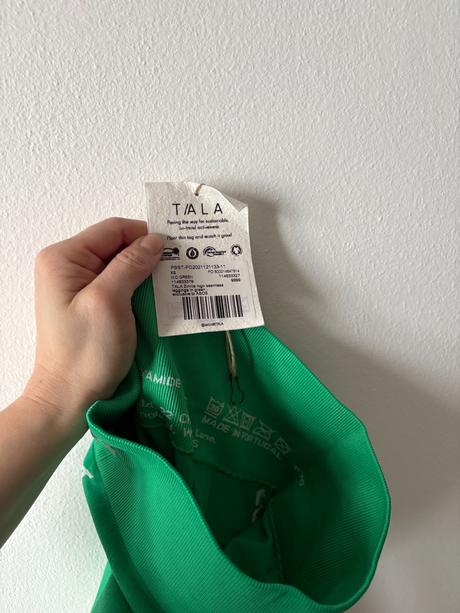 Tala bezšvové, športové, zelené legíny, xs