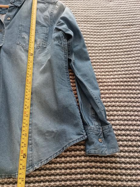 Riflová košeľa, 42