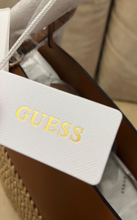 Nová kabelka guess s visačkou a dustbagom, guess