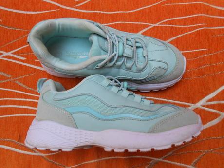 Dievčenské tenisky, 34