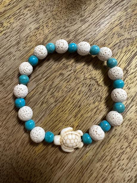 Náramok tyrkenit biela láva s korytnačkou,