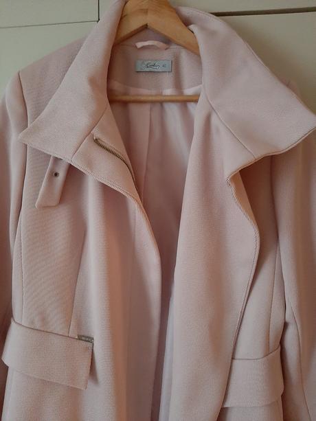 Prechodný kabátik, 38