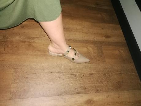 Béžové šľapky, 38