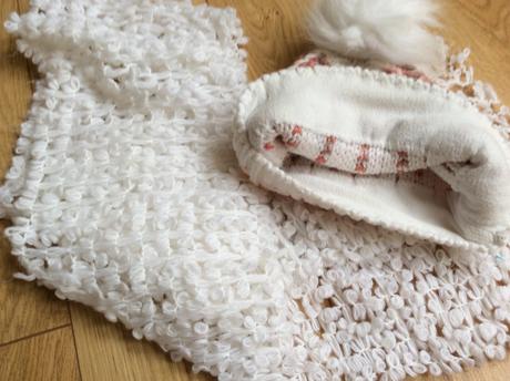 Čiapka so šálom, 134