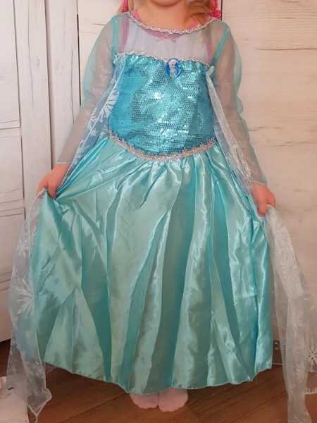 Elsa 6 až 7 rokov výpredaj...,