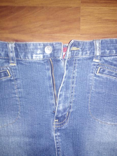 Riflova sukňa, handy,38