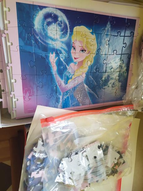Puzzle frozen,