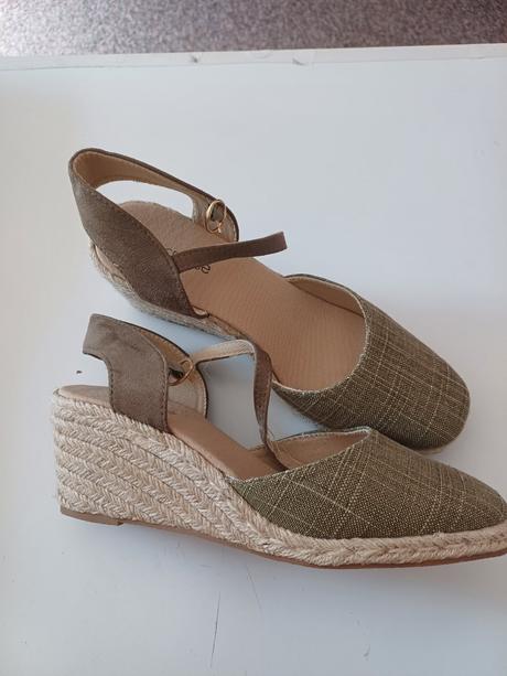 Dámske topánky na platforme, 40