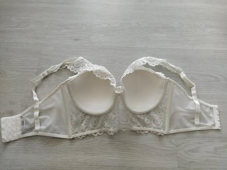 Barletka alebo čipkovaná podprsenka70/b-c nenosena, 70b