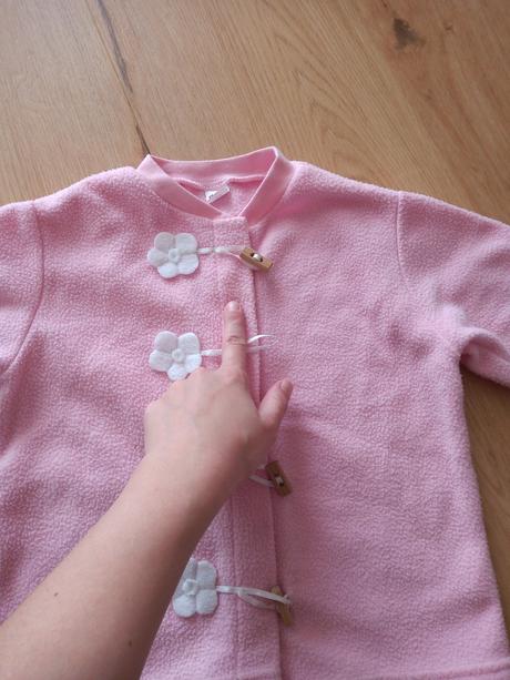 Flisovy ružový kabátik, 104