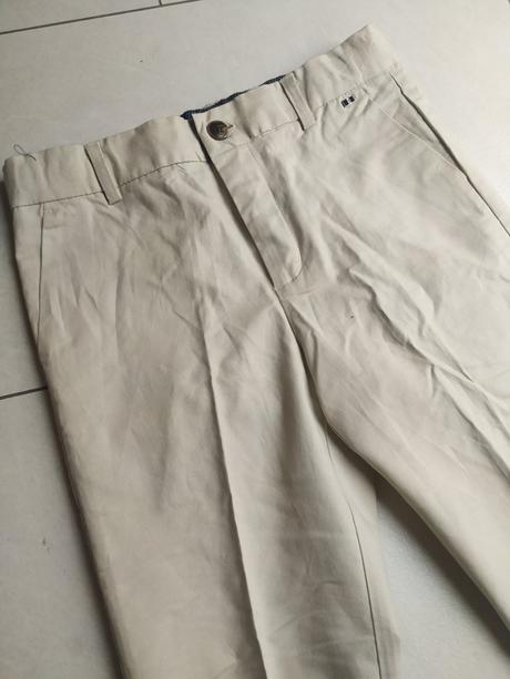 Spoločenské nohavice, 146