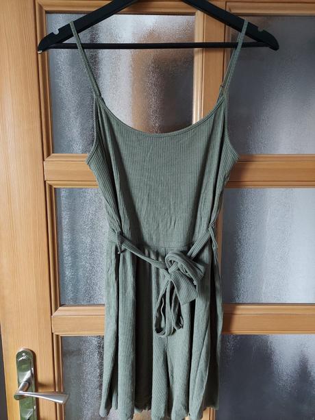 Kraťasove šaty/overal, m