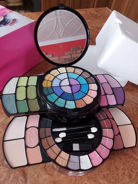 Make- up pre dievčatá, 