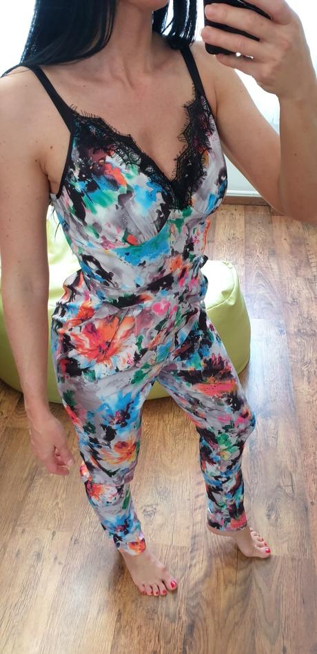 Kvetinkovy overal, 36