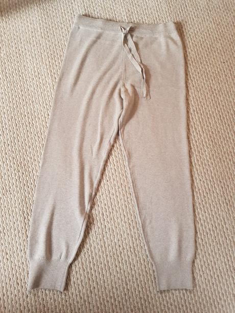 H&m úpletové teplákové nohavice, m