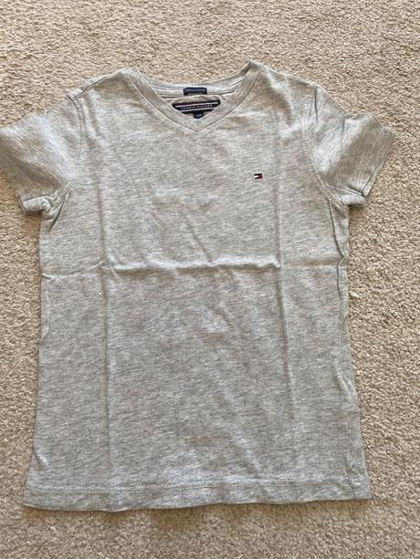 Tricko, tommy hilfiger,104