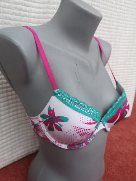 Skiny dámska podprsenka veľkosť 70b, skiny,70b