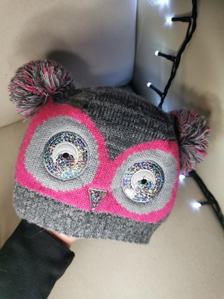 Čiapka sovíčka s brbolcom, 52