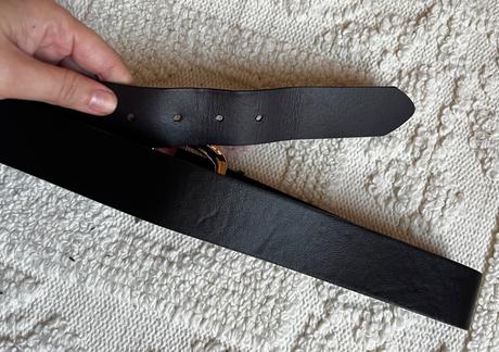 Nový tmavohnedý koženkový opasok, m/38,