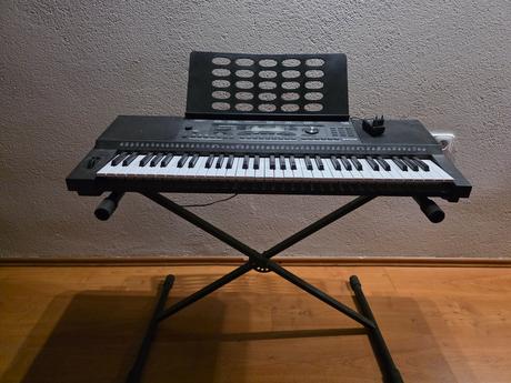 Meybord kurzweil kp110 s dynamikou,
