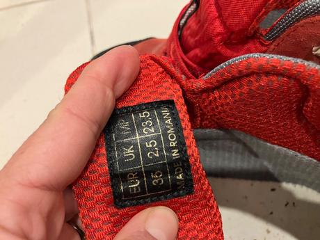 Turisticke topanky vibram olang, olang,35