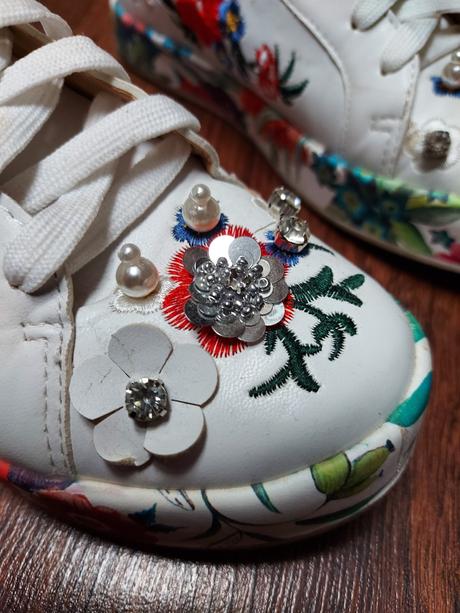 Kvetove tenisky c.36, 36