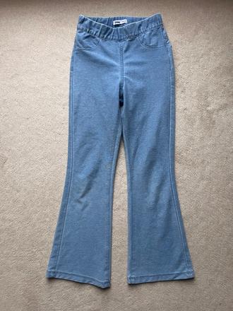 Legíny riflového vzhľadu rozšírené na spodu, sinsay,134