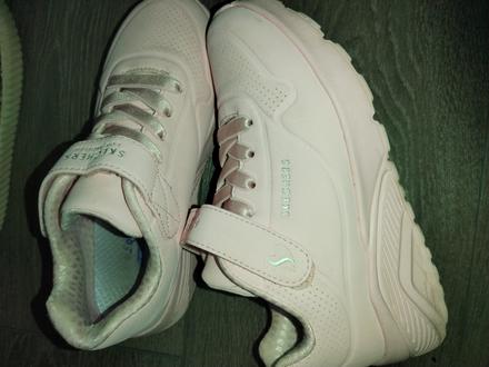 Skechers, skechers,32