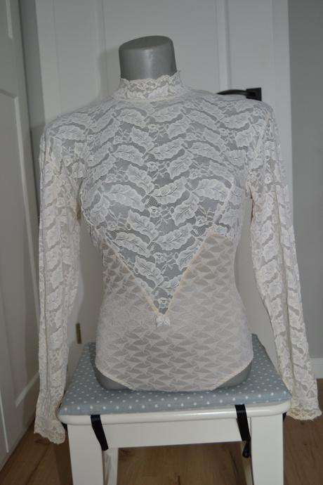 Biele elegantné čipkové body, veľkosť m, antony morato,m