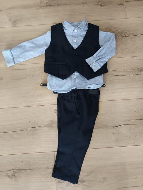 Košeľa, nohavice a vesta, 68