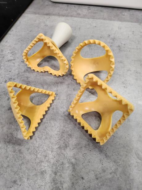 Formičky na ravioli,