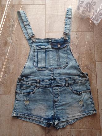 Dámske krátke nohavice, 40