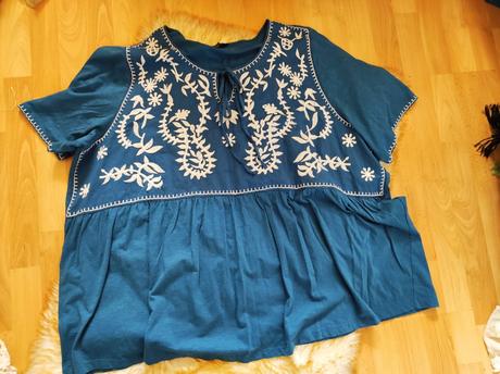 Bavlnené tričko s výšivkou, 58