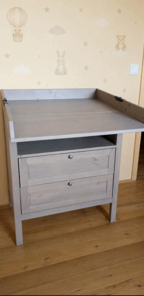 Prebaľovací pult/komoda ikea sundvik - osobný odbe,