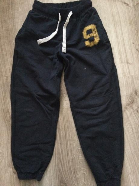 Tepláky 134/140 super stav, dognose,140