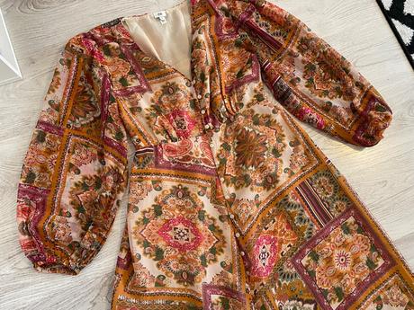 Dámske šaty, river island,l