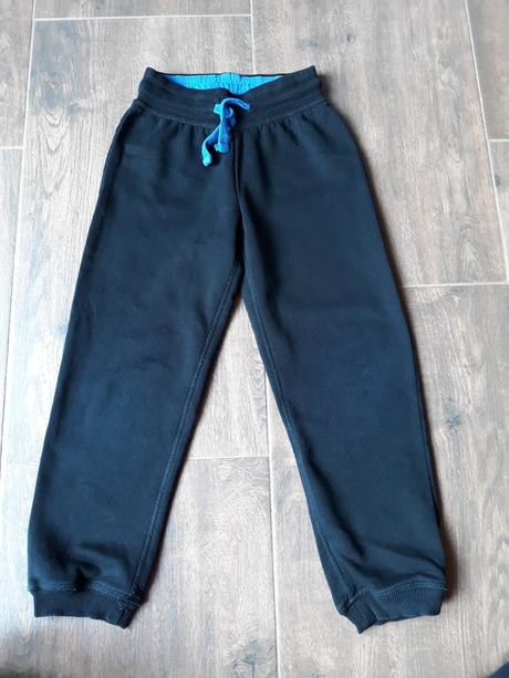 Tepláky, lupilu,116